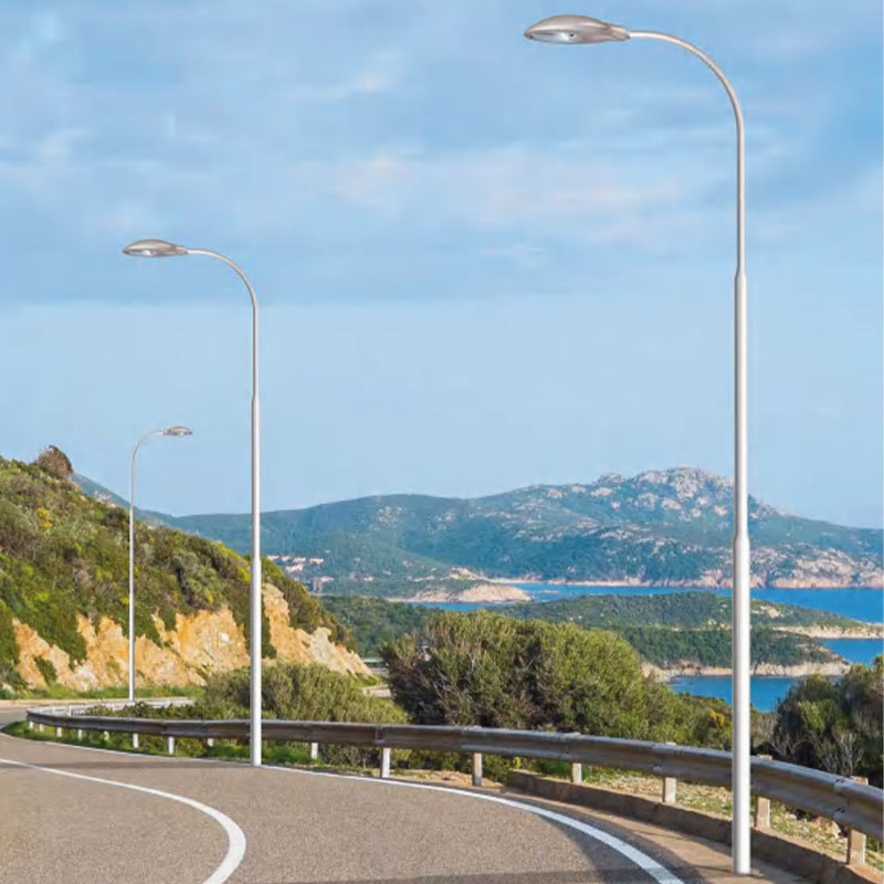 EASTER Aluminum Stepped Roadway Light Pole EASTER Aluminum Stepped Roadway Light Pole